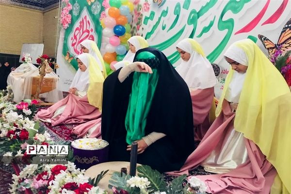 آیین گرامیداشت روز مادر درگلستان