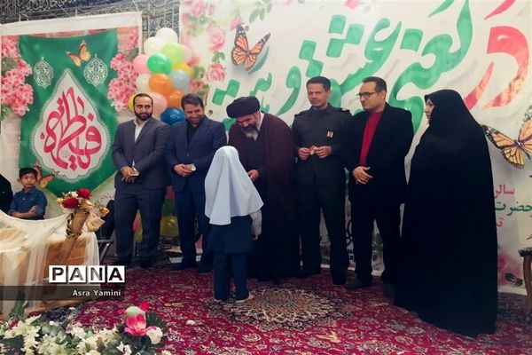 آیین گرامیداشت روز مادر درگلستان