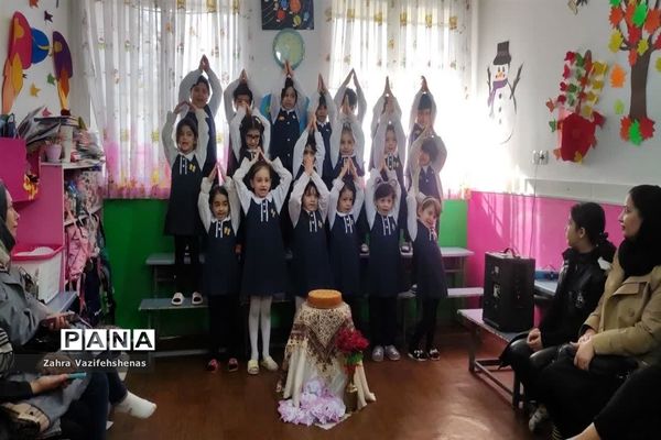 جشن  ولادت حضرت زهرا(س) و روز مادر در مهد کودک گلهای هستی شیروان