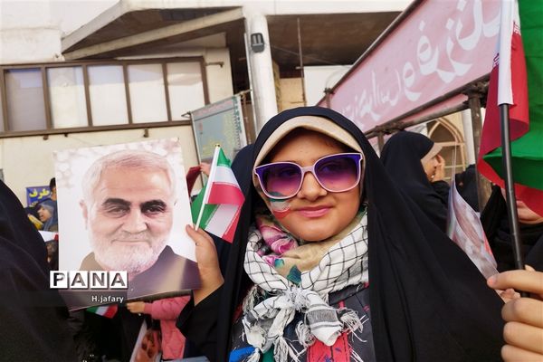 اجتماع باشکوه فرزندان حاج قاسم در اصفهان