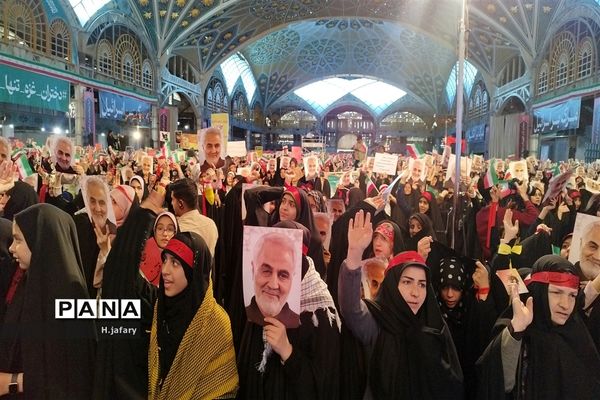 اجتماع باشکوه فرزندان حاج قاسم در اصفهان