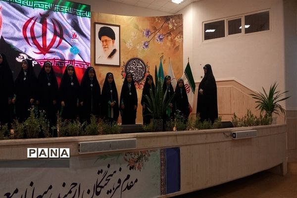 همایش مادر دختری دختران فاطمی و مراسم بزرگداشت شهید سلیمانی