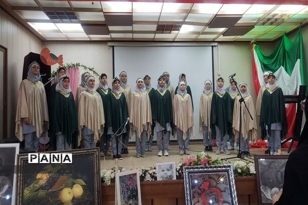 افتتاحیه چهل و دومین جشنواره فرهنگی هنری امید فردا در تربت‌جام