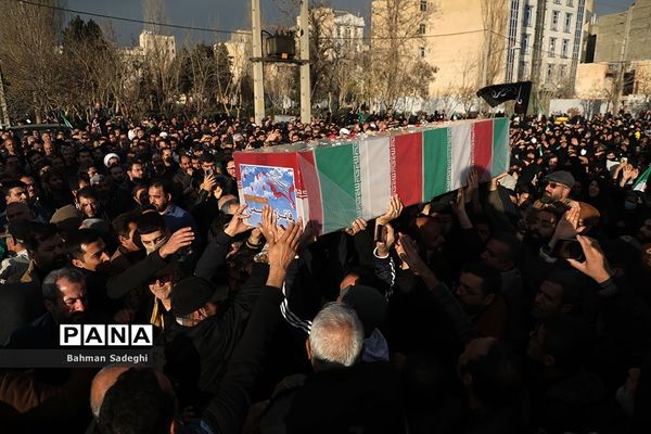 تشییع پیکر دانشجومعلم شهیده فائزه رحیمی