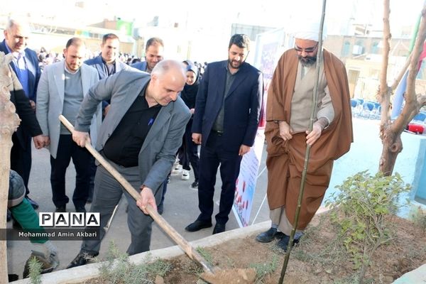 گرامیداشت شهدای دانش‌آموز و شهید دانشجو معلم در حادثه تروریستی گلزار شهدای کرمان