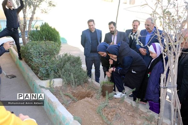 گرامیداشت شهدای دانش‌آموز و شهید دانشجو معلم در حادثه تروریستی گلزار شهدای کرمان