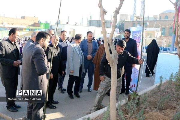 گرامیداشت شهدای دانش‌آموز و شهید دانشجو معلم در حادثه تروریستی گلزار شهدای کرمان