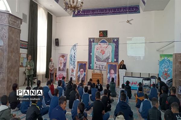 برگزاری محفل انس با قرآن گرامیداشت شهدای کرمان
