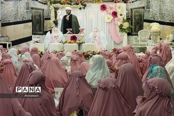 جشن تکلیف دانش‌آموزان دبستان نیلوفر رفیعی ناحیه دو شهرری