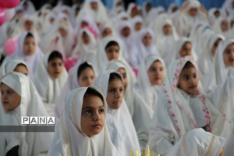 جشن تکلیف دختران در مصلی قیامدشت
