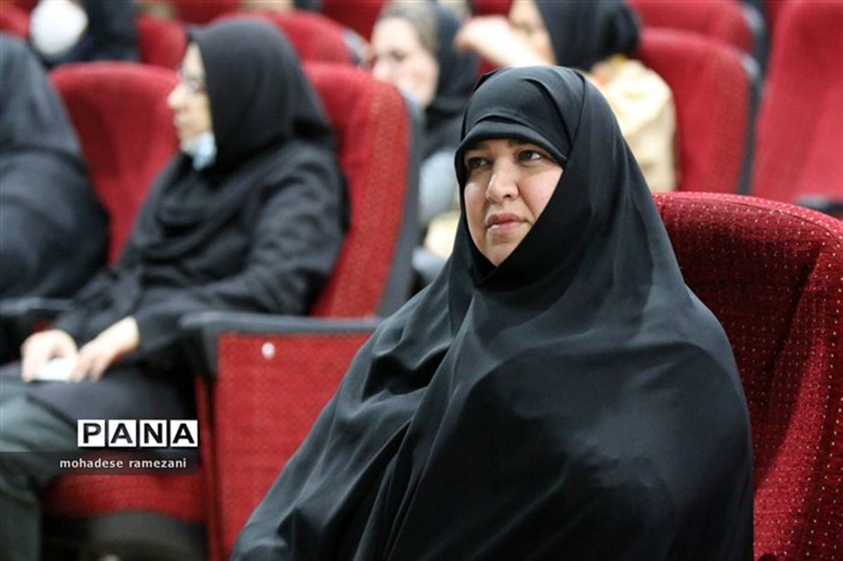 بانوی مسلمان ایرانی نقش موثری در عرصه جهانی دارد