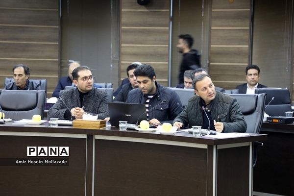 سفر یک‌روزه رئیس کمیسیون عمران مجلس شورای اسلامی و معاون مسکن و ساختمان وزارت راه و شهرسازی به آذربایجان غربی