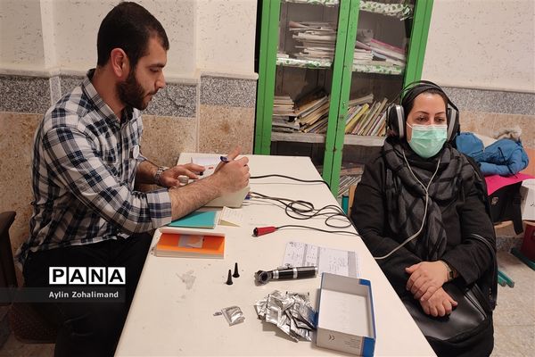 هفتاد و ششمین اردوی جهادی پزشکی گروه شهید کاظمی آشتیانی در کیکاور شهرستان رباط کریم