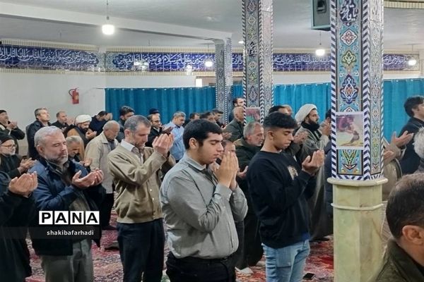 اقامه باشکوه نمازجمعه ‌در شهرستان فیروزکوه