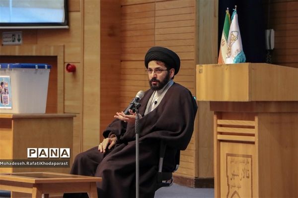 همایش آموزشی «اقناع» ویژه کنشگران فرهنگی مشهد