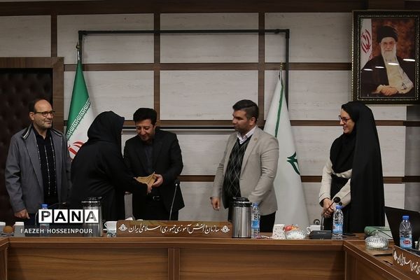نشست فصلی مأمورین و رابطین سازمان دانش‌آموزی شهرستان‌های استان تهران