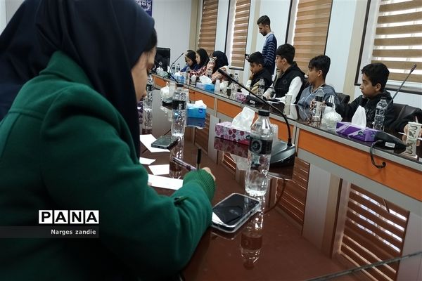 جلسه رؤسای شوراهای دانش‌آموزی در شهرستان ملارد