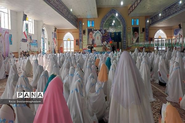 آیین جشن فرشته‌ها در مصلی امام خامنه‌ای(مدظله العالی) شهرستان شیروان