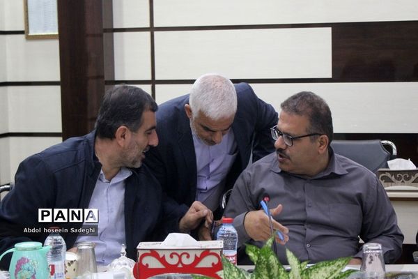 جلسه ستاد امتحانات و حفاظت آزمون در بوشهر