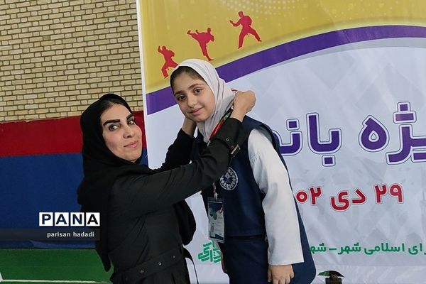 آغاز جام باشگاه‌های شهرداری شهرستان شهریار ویژه‌ی دختران در شهرک‌ وائین
