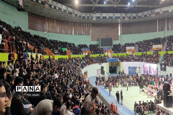 همایش بزرگ جشن تکلیف سیاسی دانش‌آموزان رأی اولی شهر تهران