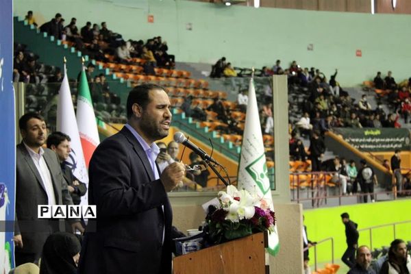 همایش بزرگ جشن تکلیف سیاسی دانش‌آموزان رأی اولی شهر تهران