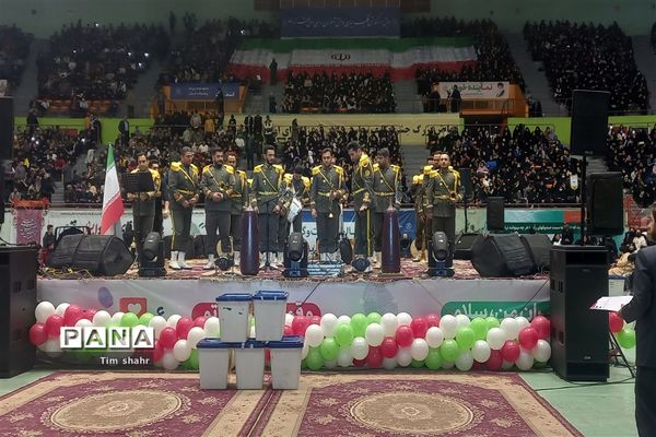 همایش بزرگ جشن تکلیف سیاسی دانش‌آموزان رأی اولی شهر تهران