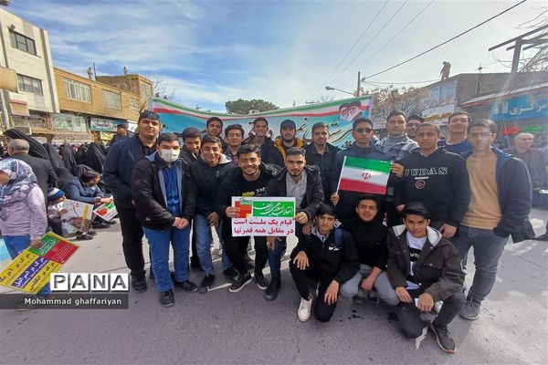 حماسه راهپیمایی یوم الله 22 بهمن در شهرستان تربت‌جام