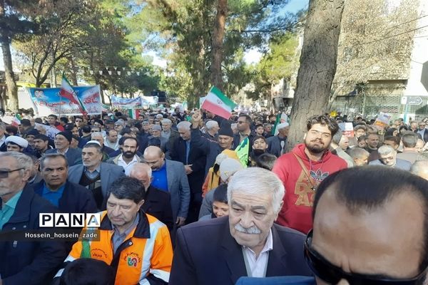 حضور گسترده مردم اسفراین در جشن ۴۵ سالگی انقلاب