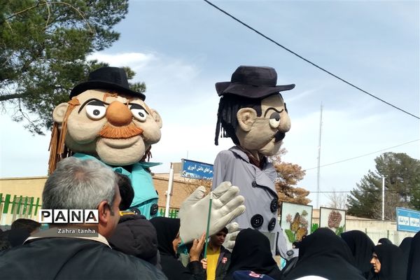 راهپیمایی یوم الله ۲۲ بهمن در شهرستان کاشمر