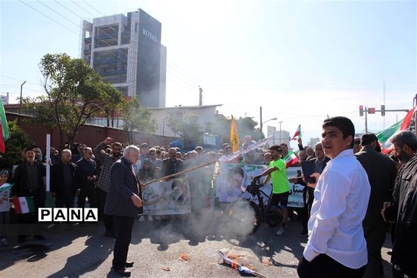 قاب‌های ماندگار از ۴۵ سالگی انقلاب اسلامی