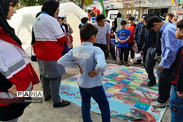 برپایی ایستگاه دوستدار کودک در راهپیمایی 22 بهمن