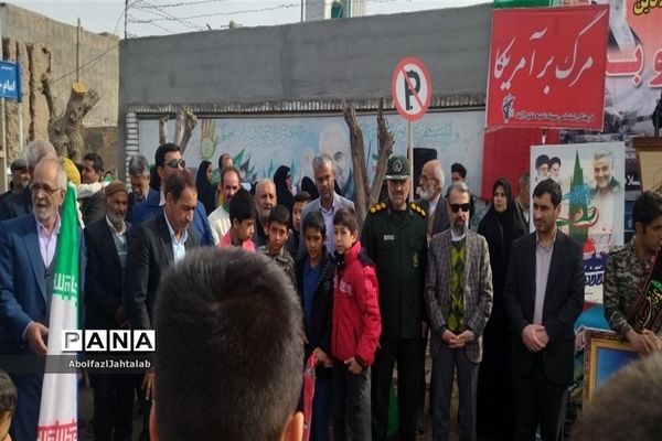 برگزاری راهپیمایی باشکوه 22 بهمن ماه در شهر کندر
