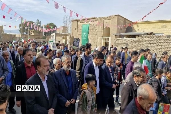 راهپیمایی ۲۲ بهمن در آران و بیدگل