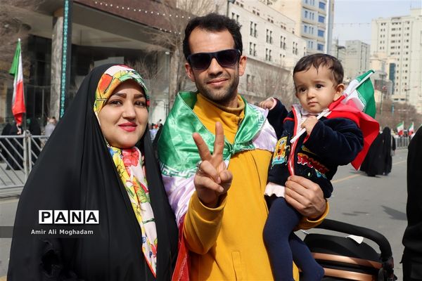 راهپیمایی 22 بهمن در مشهد