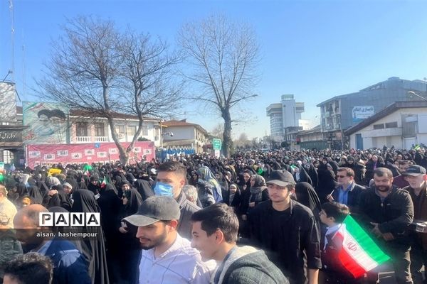 راهپیمایی  22 بهمن در رشت