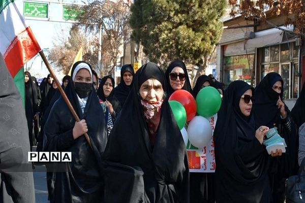 راهپیمایی ۲۲ بهمن در قوچان