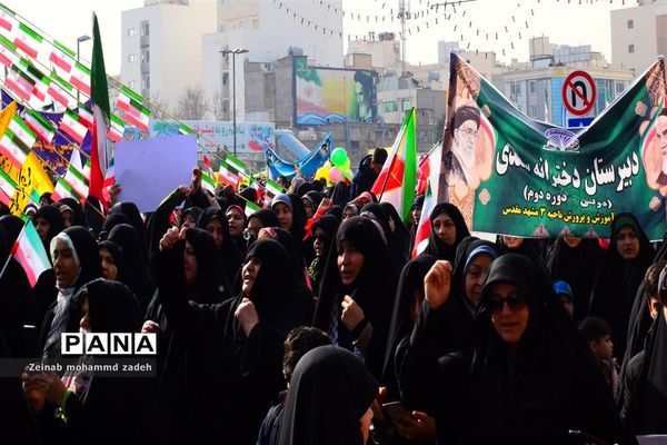 راهپیمایی ۲۲ بهمن در مشهد