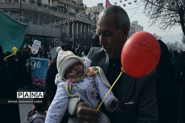 راهپیمایی ۲۲ بهمن در مشهد