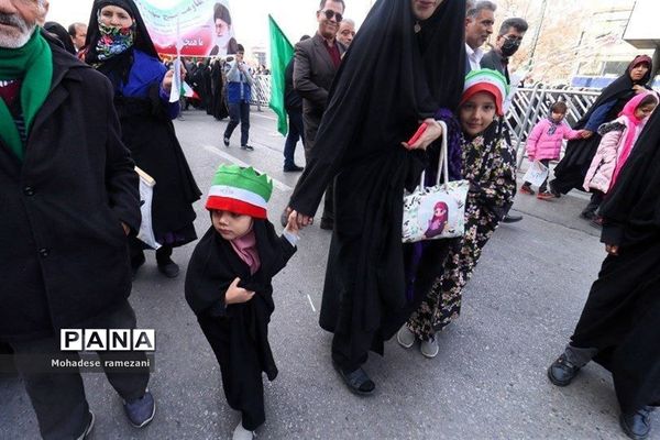 راهپیمایی ۲۲ بهمن در مشهد