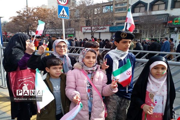 راهپیمایی ۲۲ بهمن در مشهد