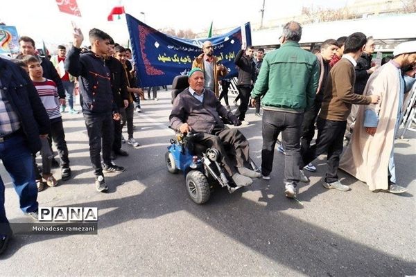 راهپیمایی ۲۲ بهمن در مشهد