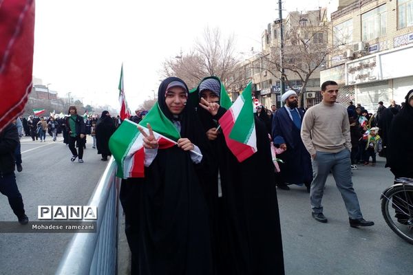 راهپیمایی ۲۲ بهمن در مشهد