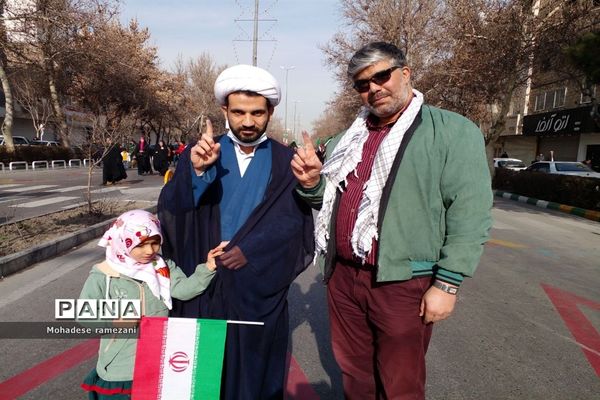 راهپیمایی ۲۲ بهمن در مشهد