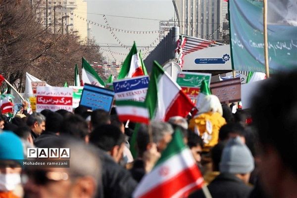 راهپیمایی ۲۲ بهمن در مشهد