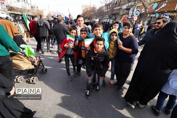 راهپیمایی ۲۲ بهمن در مشهد