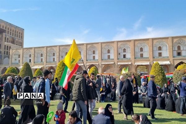 راهپیمایی ۲۲ بهمن در اصفهان