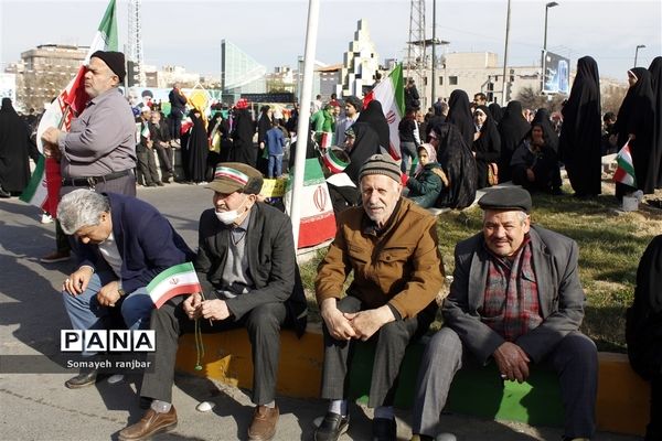 راهپیمایی ۲۲ بهمن در مشهد