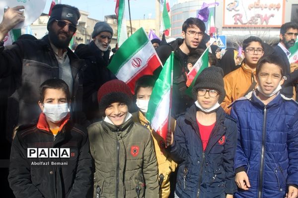 راهپیمایی یوم الله 22 بهمن در قم-1
