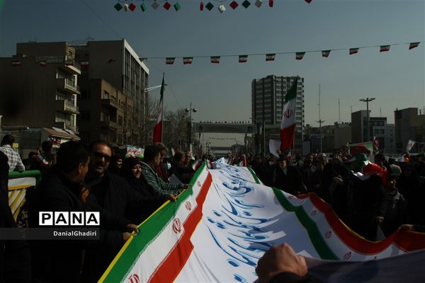 راهپیمایی ۲۲ بهمن در تهران